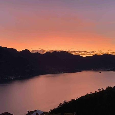 Cozy House On Iseo Lake Fonteno Exterior photo